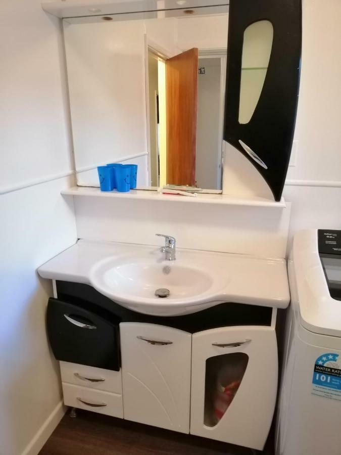 Homestay Double Room, Near The City Center 基督城 外观 照片